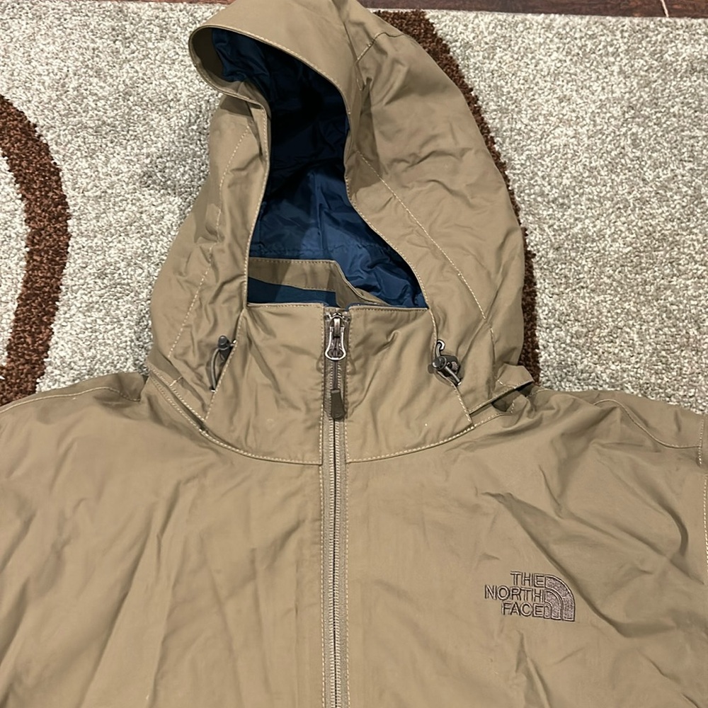 The North Face 3-in-1 jacket. Mens. 
Two layer, Tri-climate ski jacket 
Like new